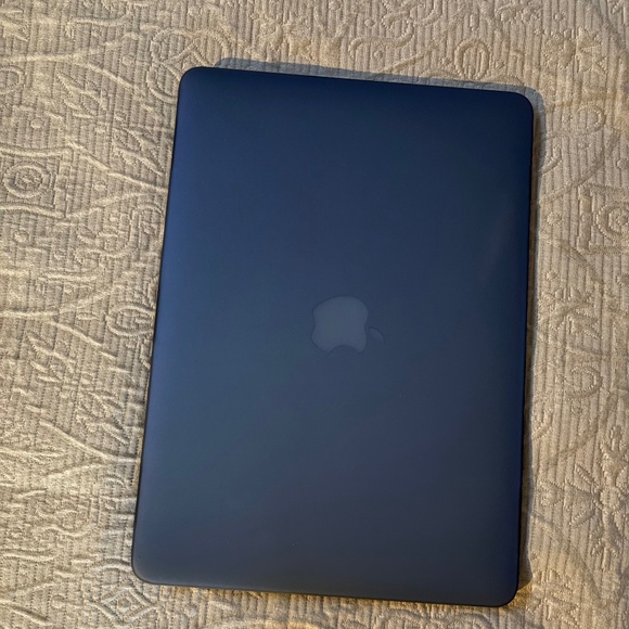 2017 Apple MacBook Air A1466 13.0" i5-5350U@1.80GHz 8GB RAM 121GB SSD Monterey - Picture 8 of 8